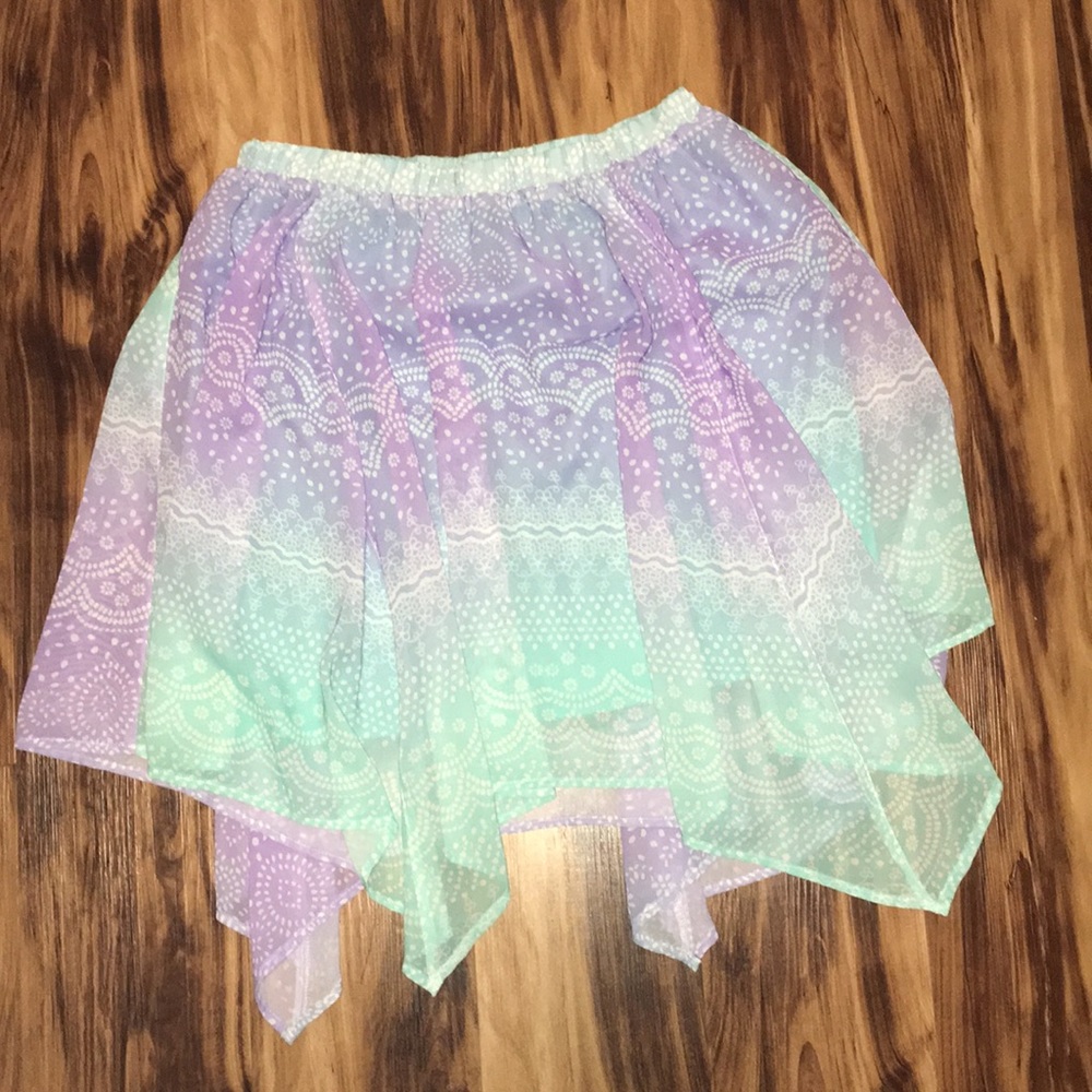 Printed sheer skirt with mint lining